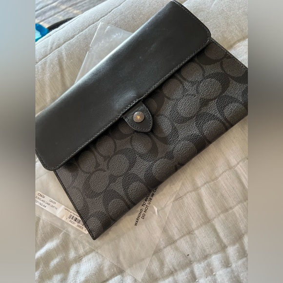 Coach mini tablet/phone case - Picture 2 of 5